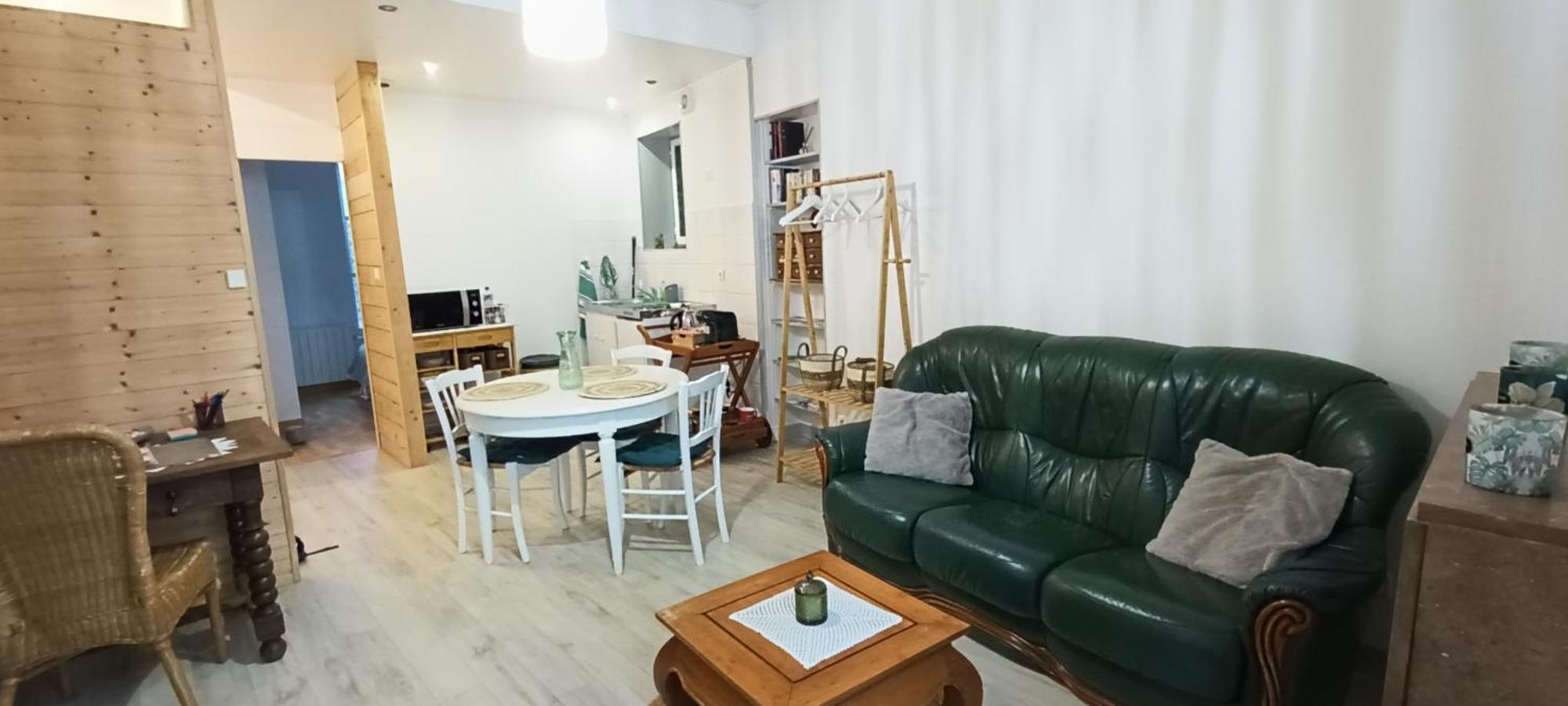 Appartement Cosy A 2 Pas Des Rues Pietonnes Chalon-sur-Saone Exterior photo